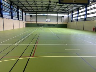 [LE GYMNASE A FAIT (ENFIN) PEAU NEUVE]